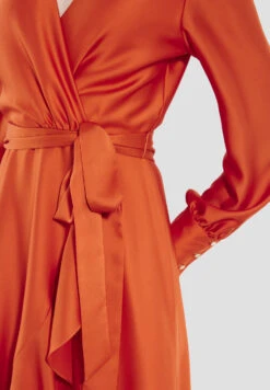 SWING Cocktailkleid Aus Nachhaltigen Satin Chiffon 14 SWING Cocktailkleid Aus Nachhaltigen Satin Chiffon -Damenbekleidungs Geschäft 03a4e55508c058b0bebcbb86ac30f54cc02c41c6 7200860185 710 06