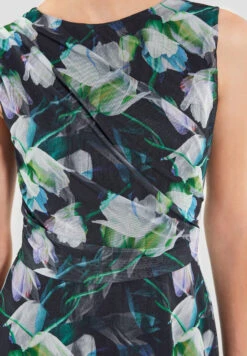 SWING Kleid Aus Bedrucktem Mesh 14 SWING Kleid Aus Bedrucktem Mesh -Damenbekleidungs Geschäft 10bfc1649ad67d6bd8bc5b0a733023edcd031fdc 7200842411 3001 06