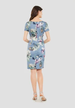 SWING Tageskleid Aus Scuba Mit Blumendruck -Damenbekleidungs Geschäft 16fb9c9d02a17ac4fe1145ca9e454e9e6fa13693 7200883091 3901 06