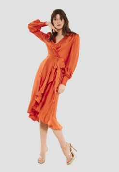 SWING Cocktailkleid Aus Nachhaltigen Satin Chiffon 12 SWING Cocktailkleid Aus Nachhaltigen Satin Chiffon -Damenbekleidungs Geschäft 26de89c89242d5d2d0d606abee705446a8bda59d 7200860185 710 04