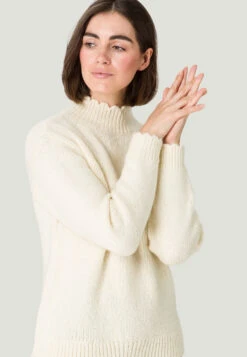 Zero Pullover -Damenbekleidungs Geschäft 3157c3b027d00a8a37a892a03bfa247ad48a4a67 7200909869 1056 05