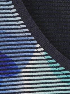 Sweatshirt V-Ausschnitt 3/4 Arm Druck 7 Sweatshirt V-Ausschnitt 3/4 Arm Druck -Damenbekleidungs Geschäft 36cb2e9c388777dd49aaec5648731eda2ef52a98 7200919910 803 03