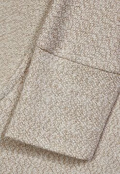 Zweifarbiges Langarmshirt 8 Zweifarbiges Langarmshirt -Damenbekleidungs Geschäft 5117cff5665fb1b1bd89552ffa6059f23c6d85ec 7200915170 15379 02