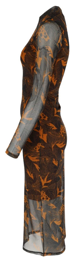 Hugo Nasusi 10238470 01 -Damenbekleidungs Geschäft 5958512f9a90068f9772b70f7366206d24a6591f 7200873285 974 4