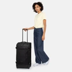 Eastpak Trolley -Damenbekleidungs Geschäft 7b2544011cadadebdbcafcb7abddcfaa51f6228b 7200587993 CNNCT COAT 07