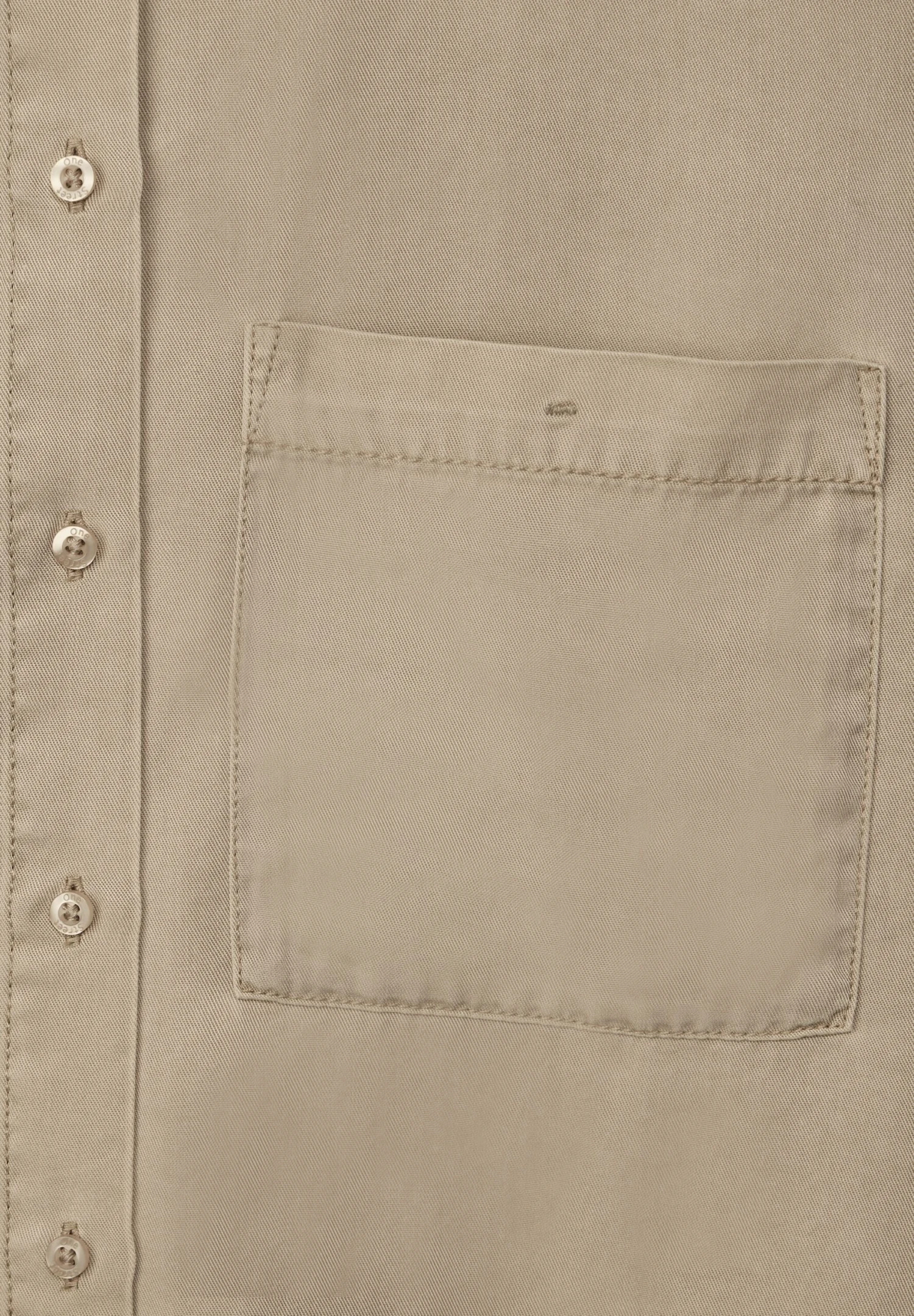 Hemdbluse In Washed Look 4 Hemdbluse In Washed Look – Bild 2