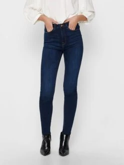 ONLY OnIPAOLA HIGHWAIST SK DNM JEANS -Damenbekleidungs Geschäft a3990678de032150233e7ef3872387d9120681d6 7200516375 DARKBLUEDENIM 03