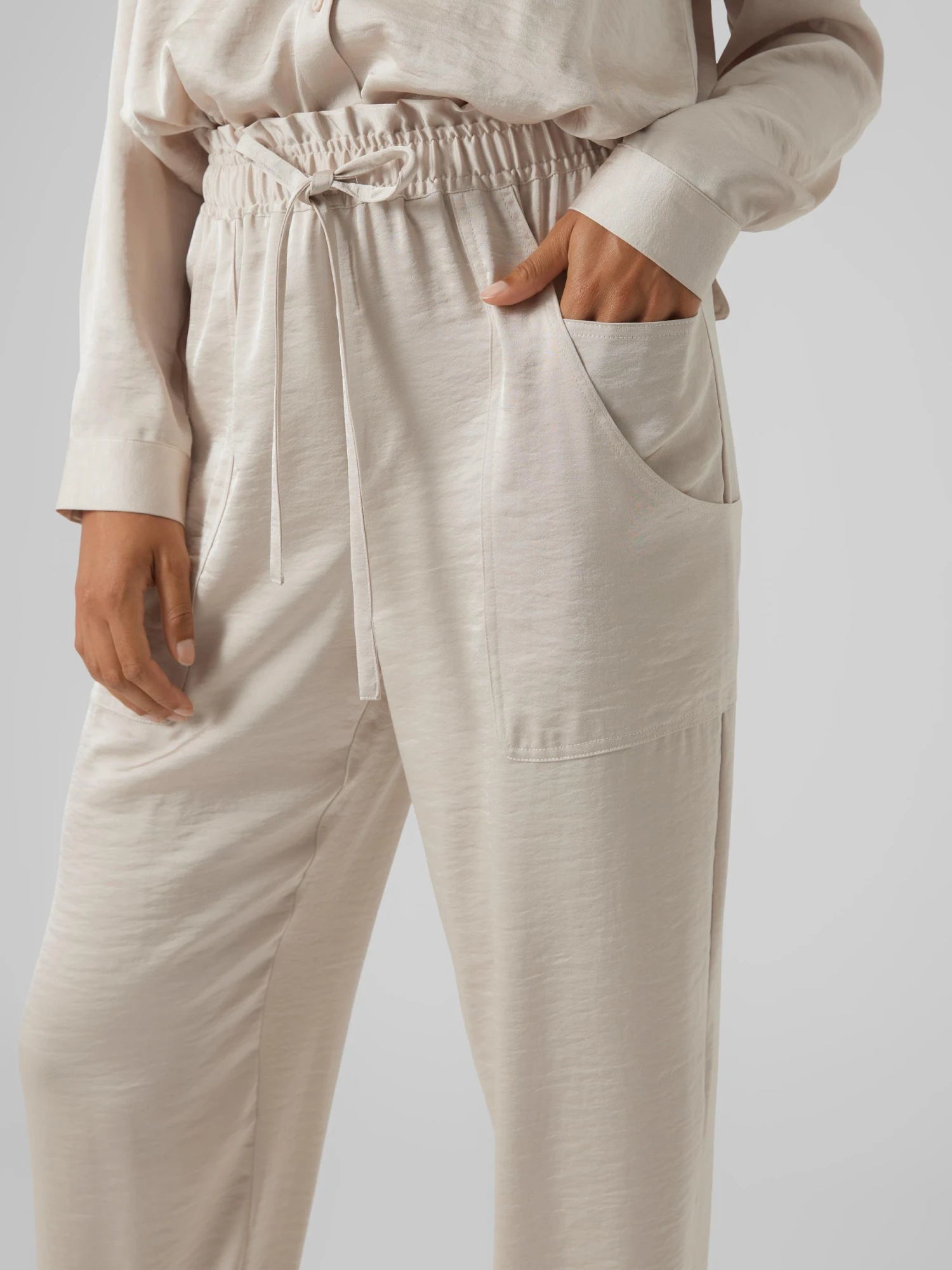 VMMARYS DANA HW BATTLE PANT WVN GA 6 VMMARYS DANA HW BATTLE PANT WVN GA – Bild 4