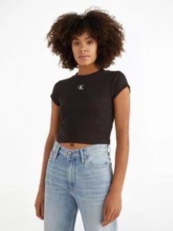 Schmales Geripptes Cropped T-Shirt -Damenbekleidungs Geschäft e7fa71ce3145dda2811c086045e43e96ed1121a1 7200778080 BEH 06